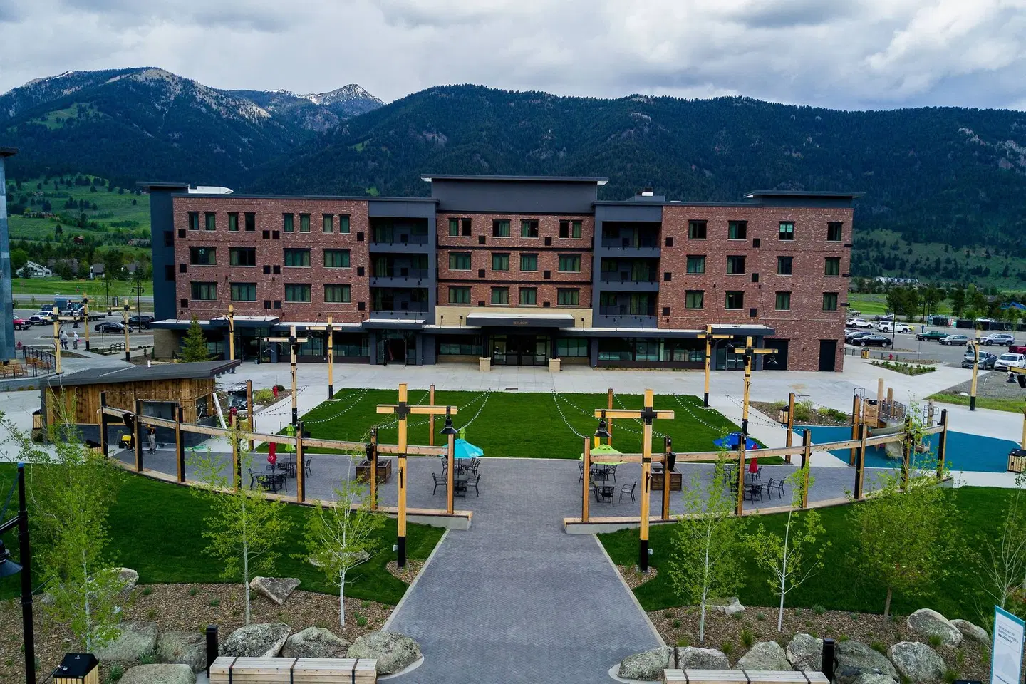 Residence Inn by Marriott Big Sky/The Wilson Hotel EXTERIOR