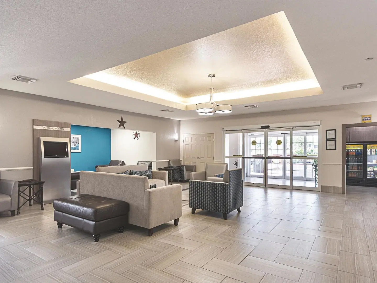 La Quinta Inn & Suites Conroe LOUNGE_LOBBY