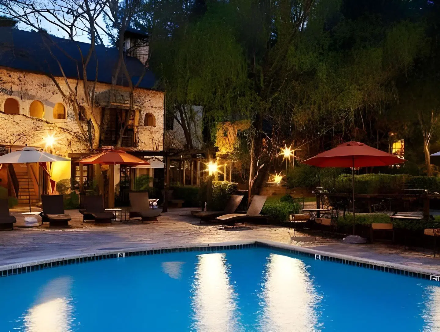 Kenwood Inn & Spa OUTDOOR_POOL