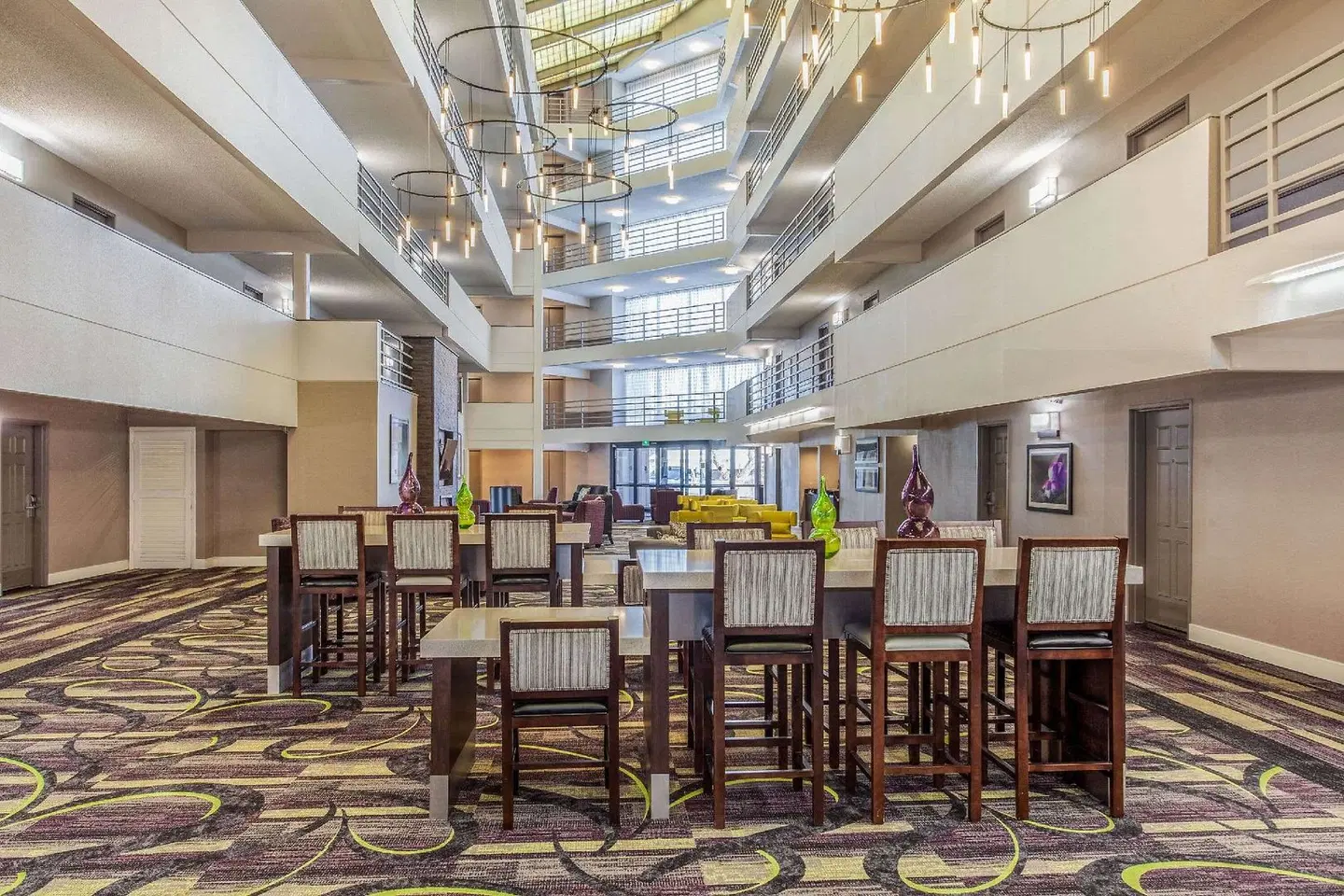 La Quinta Inn & Suites by Wyndham Lubbock West Medical Centr Bar