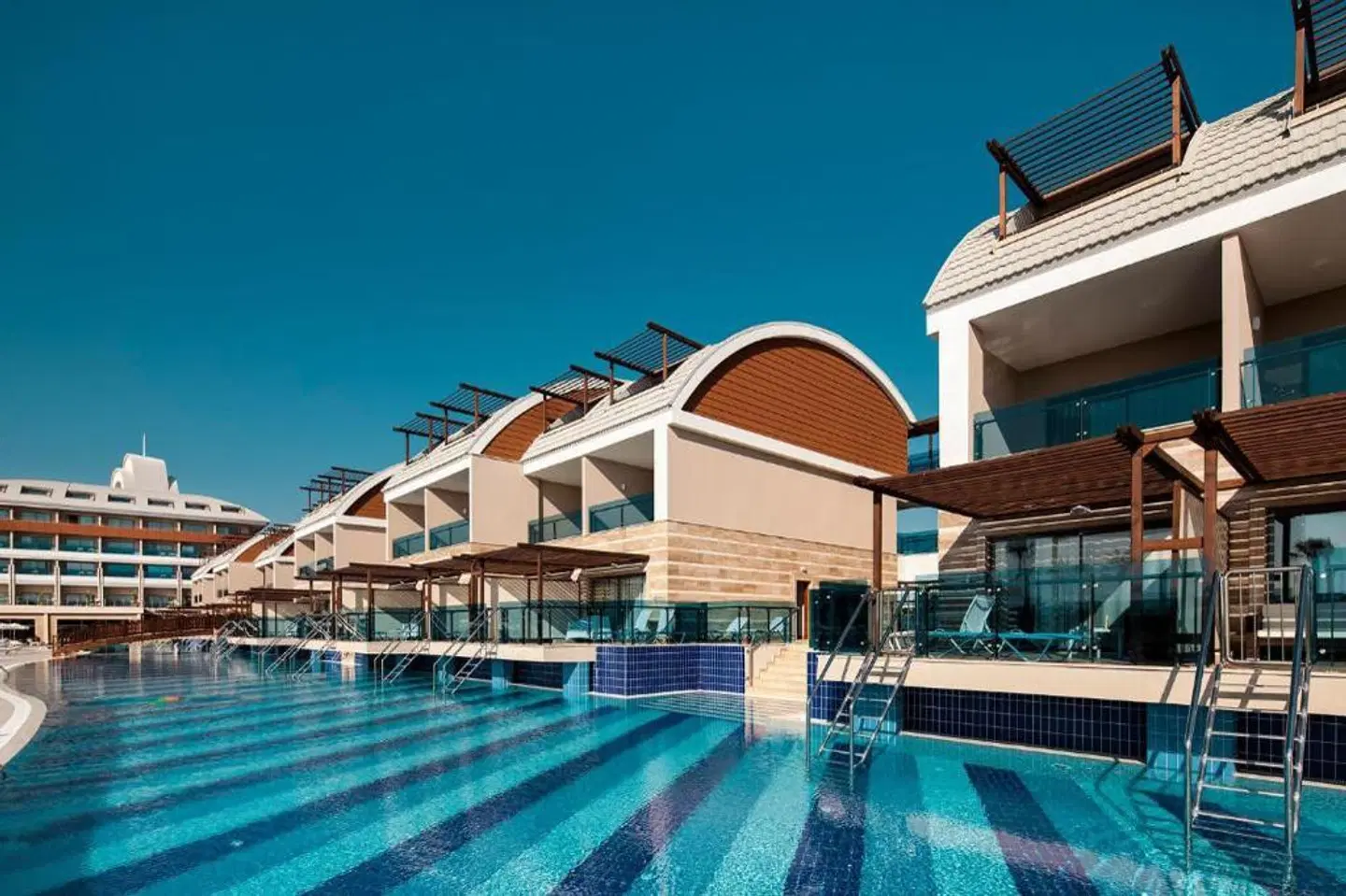 TUI MAGIC LIFE Club Jacaranda OUTDOOR_POOL