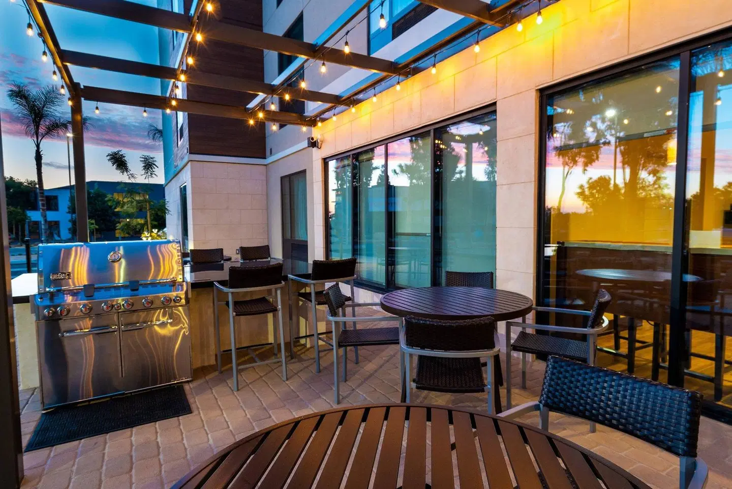 TownePlace Suites Irvine Lake Forest Bar