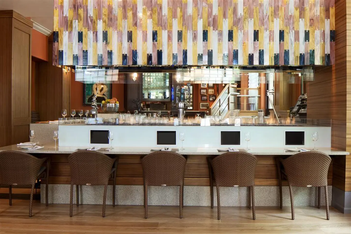 Dossier Hotel Bar