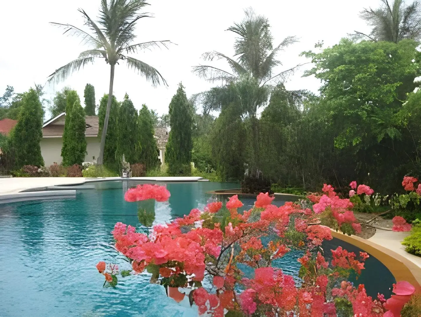 Baan Saen Sook Villas OUTDOOR_POOL