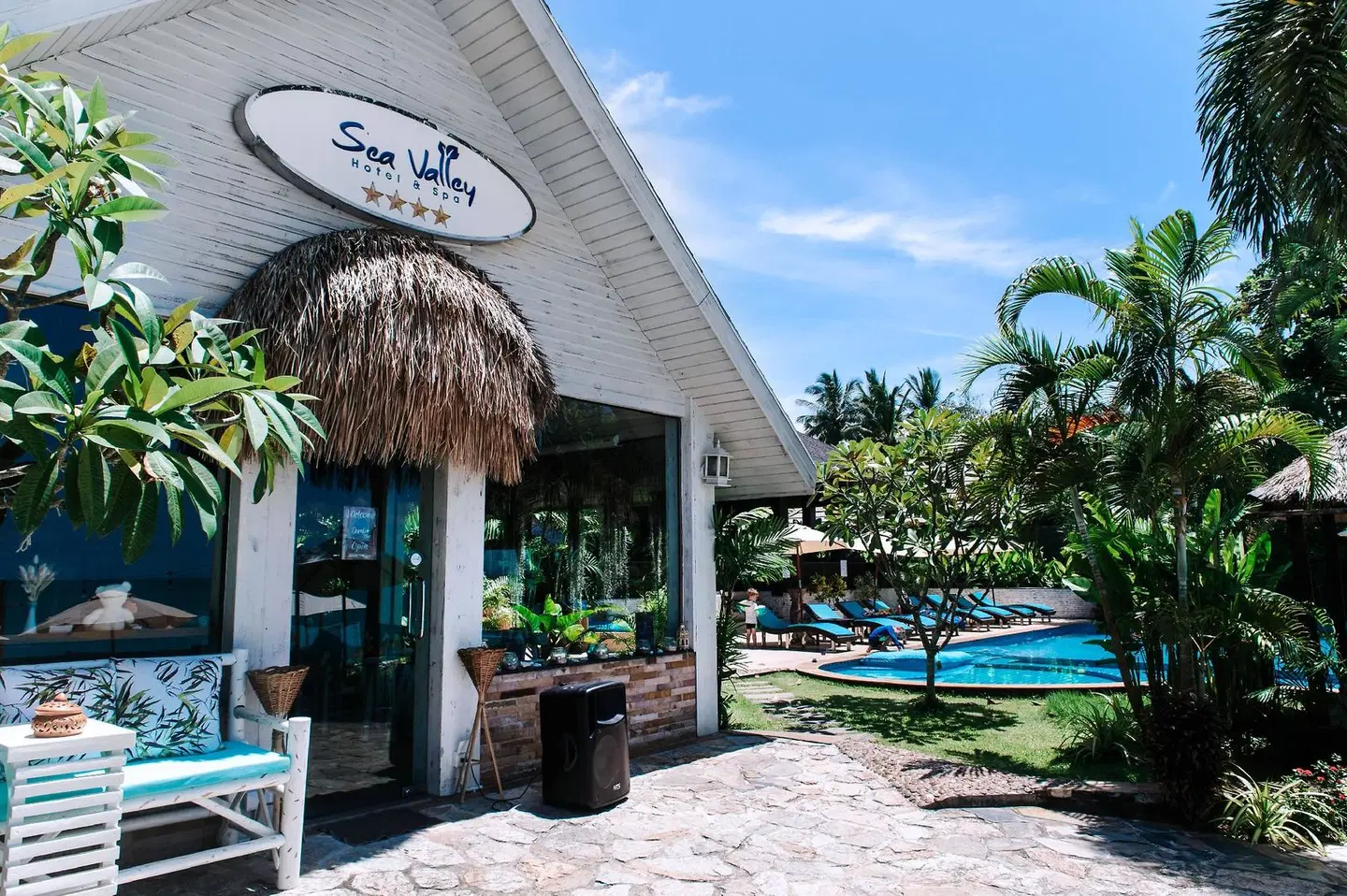 Sea Valley Hotel EXTERIOR