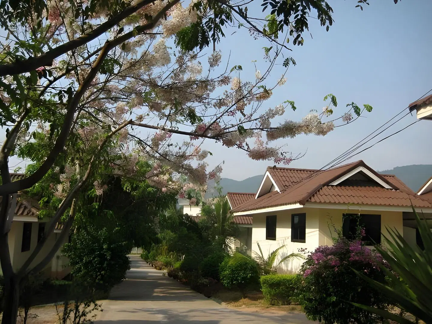 Baan Saen Sook Villas EXTERIOR