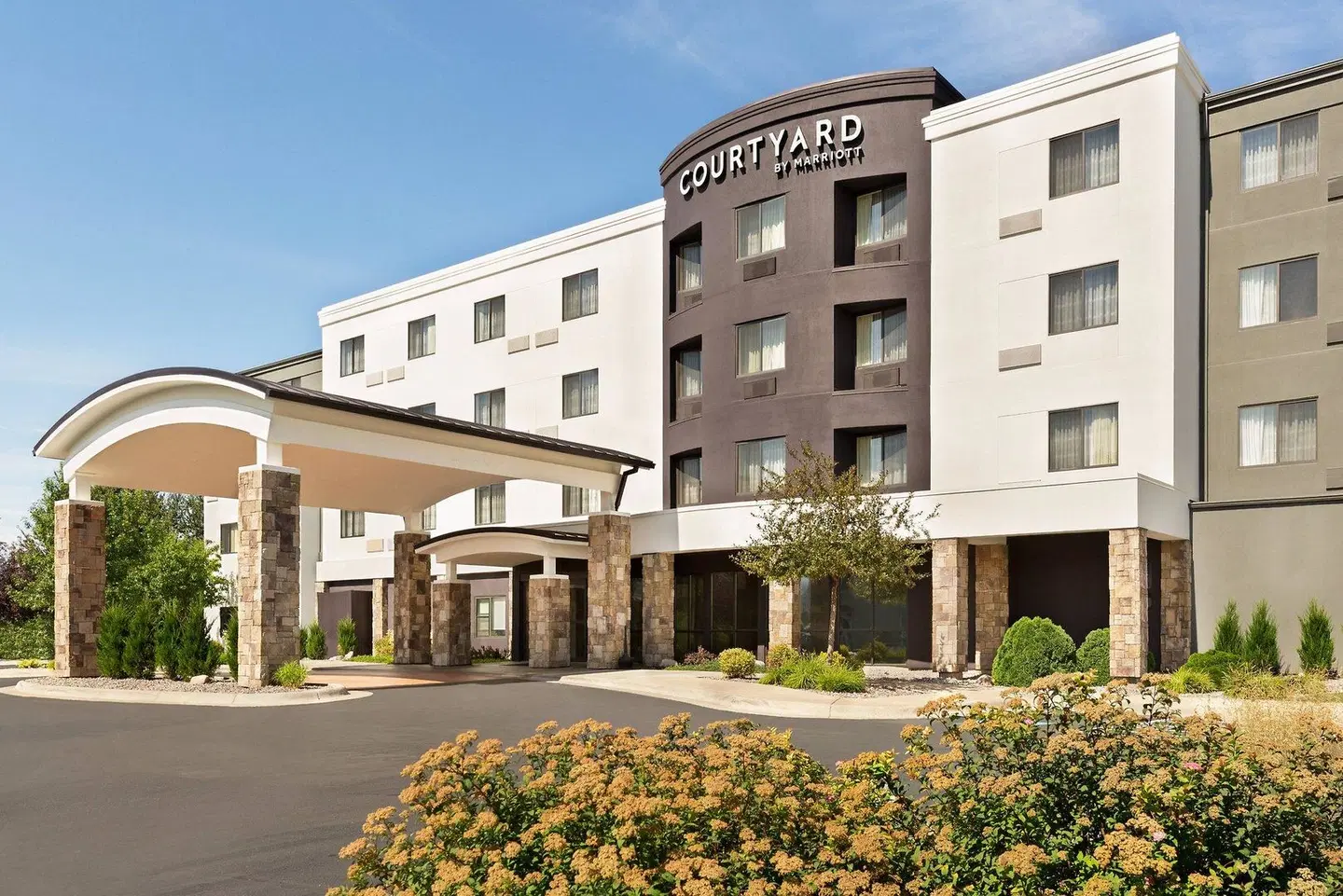 Courtyard by Marriott Missoula EXTERIOR