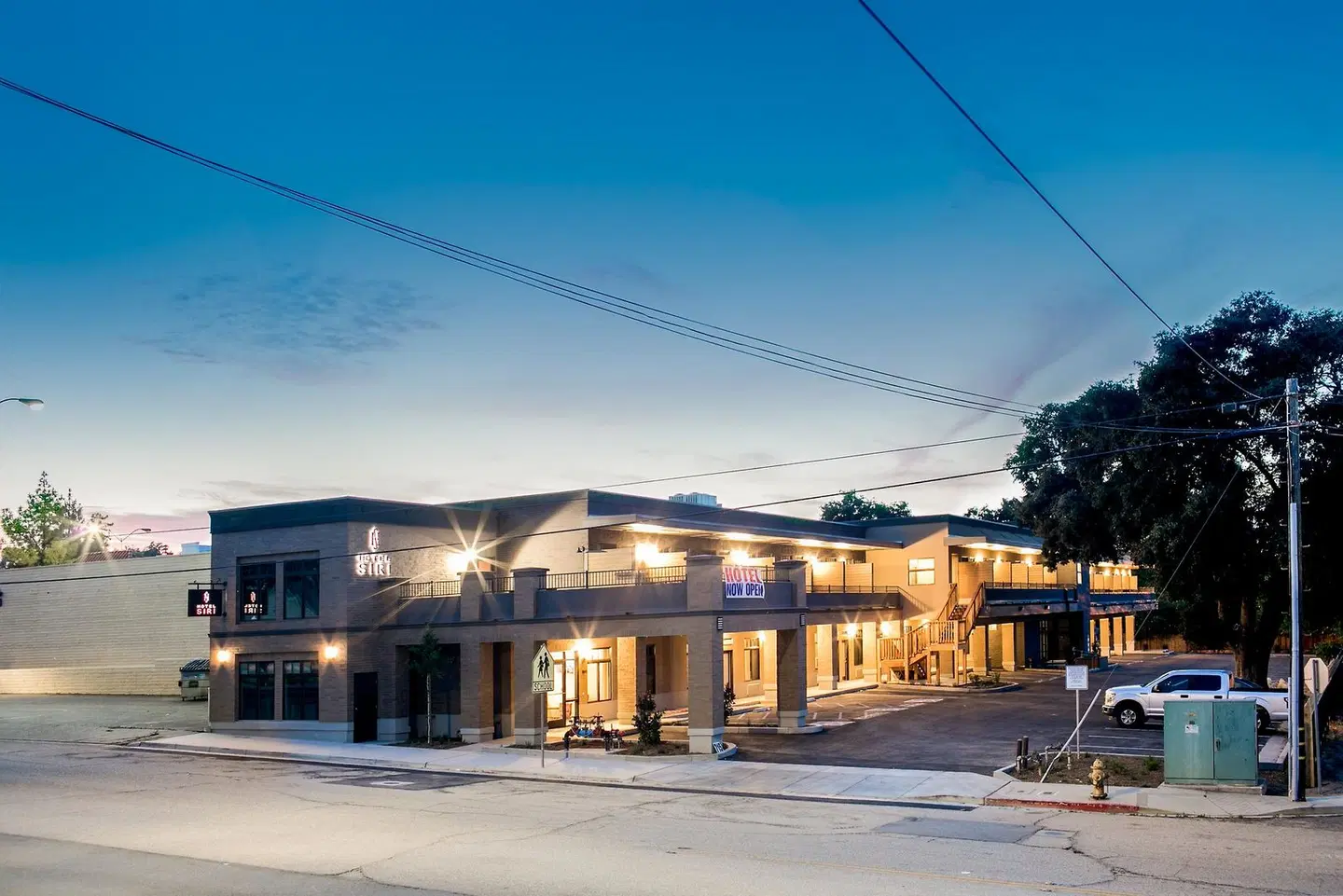 Hotel Siri Downtown - Paso Robles EXTERIOR