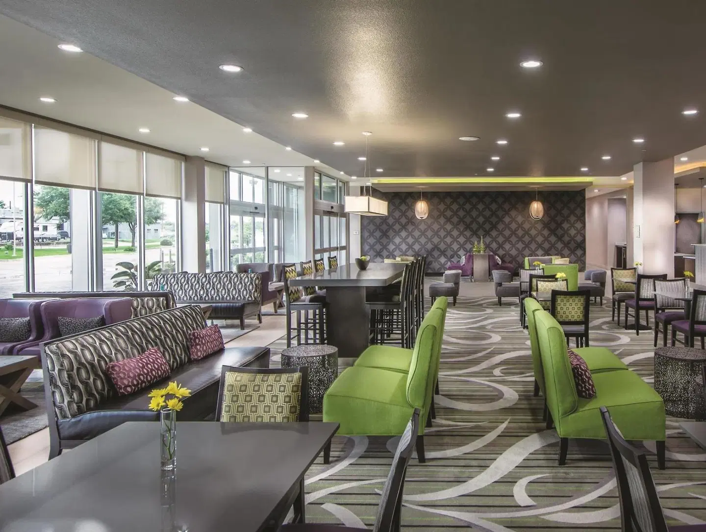 La Quinta Inn & Suites College Station South LOUNGE_LOBBY