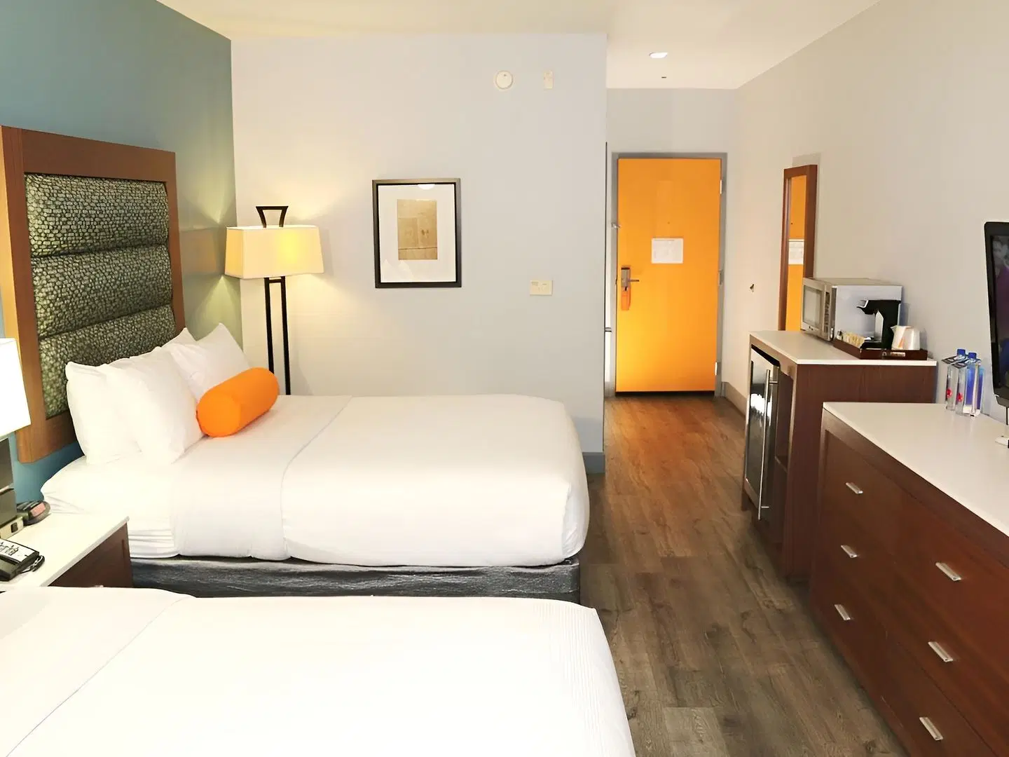 BLVD Hotel and Studios Universal-Hollywood Ascend Hotel Collection ROOM_EXAMPLE
