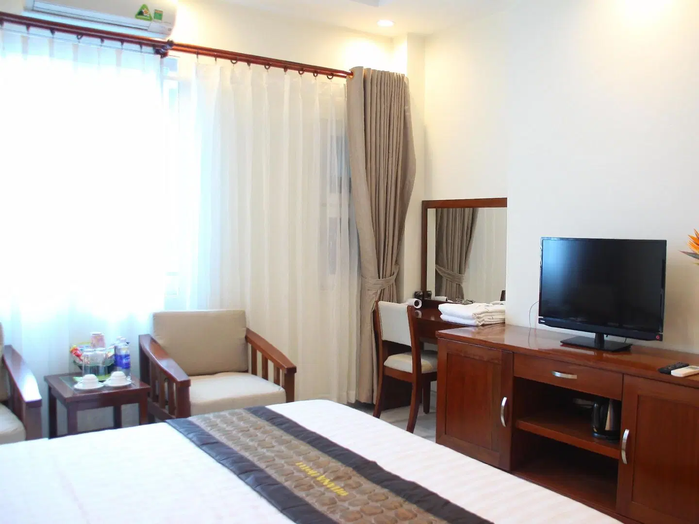 Ohana Hotel ROOM_EXAMPLE