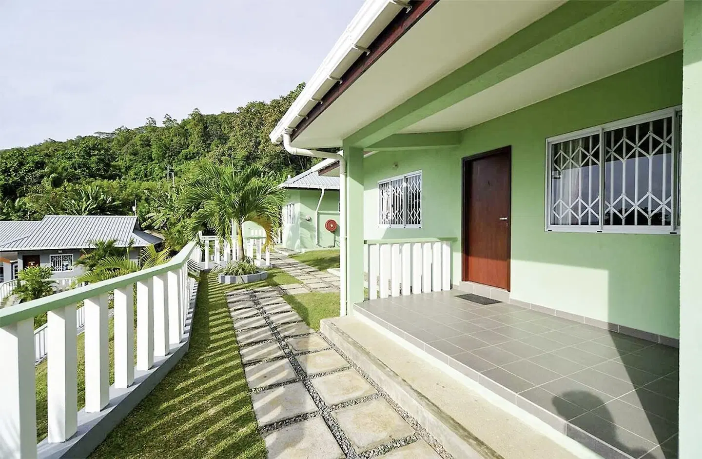 Surfers Beach Self Catering Chalets Terrasse