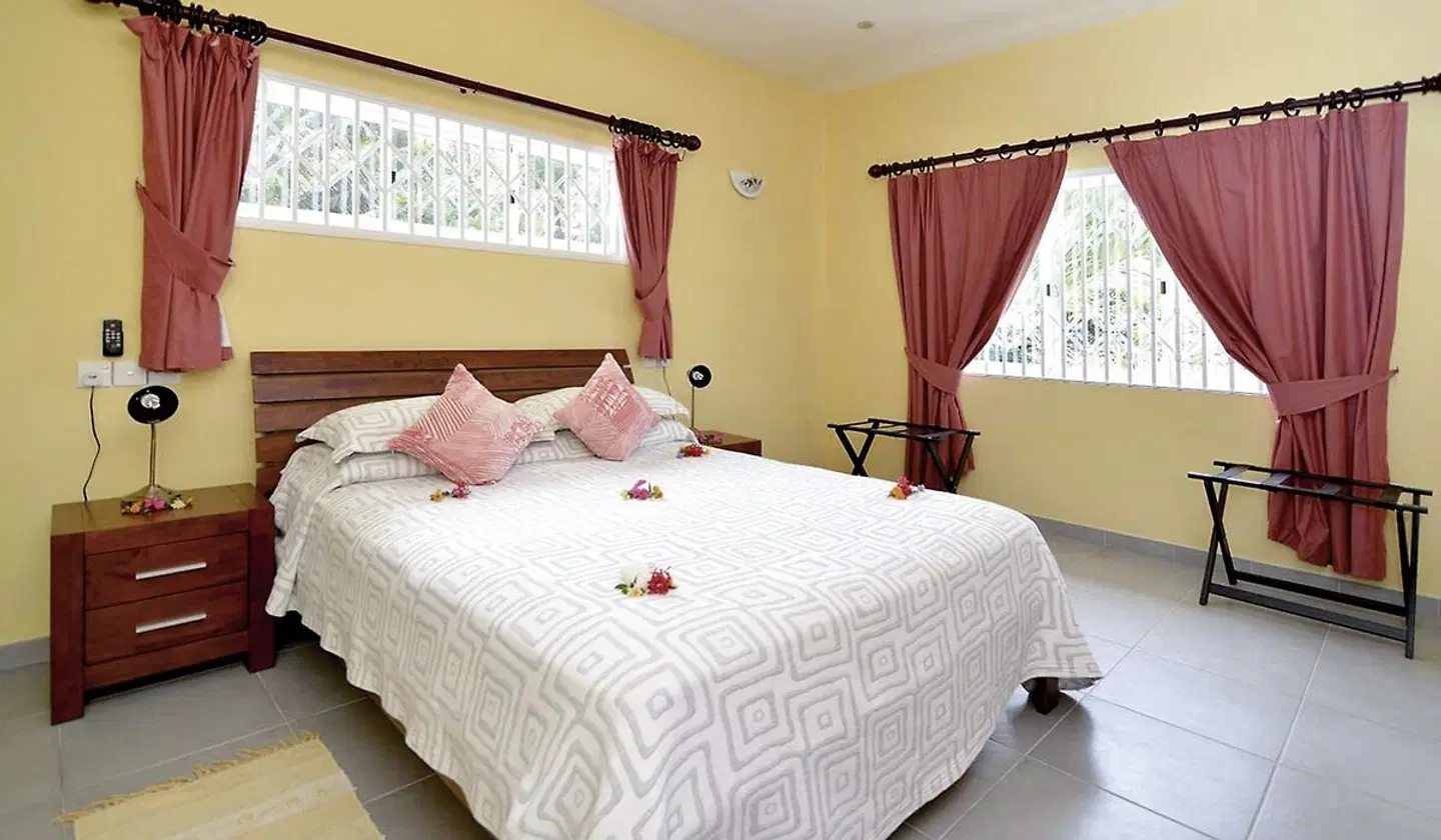 Surfers Beach Self Catering Chalets ROOM_EXAMPLE