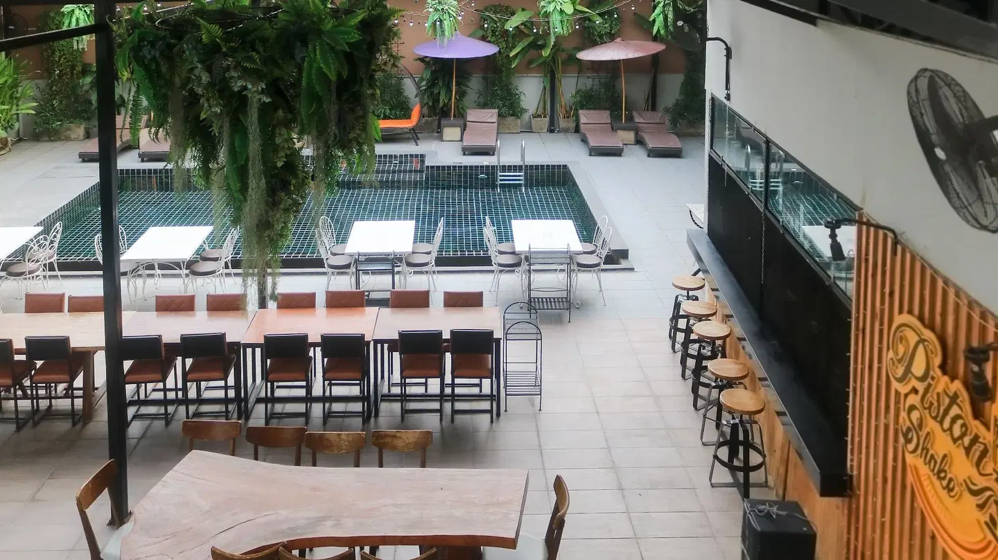 Peppery Hills Hotel Bar