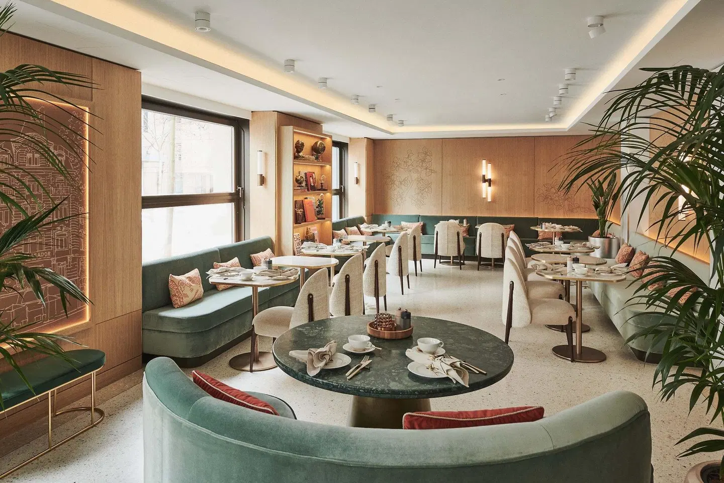Small Luxury Hotel Ambassador a L'Opera Konferenz