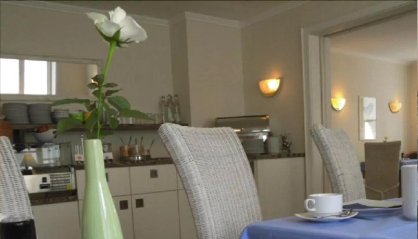 Marin ROOM_EXAMPLE