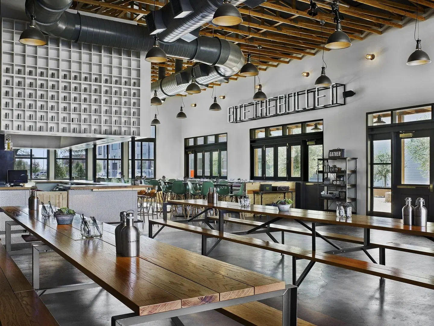 Cavalry Court, by Valencia Hotel Group LOUNGE_LOBBY