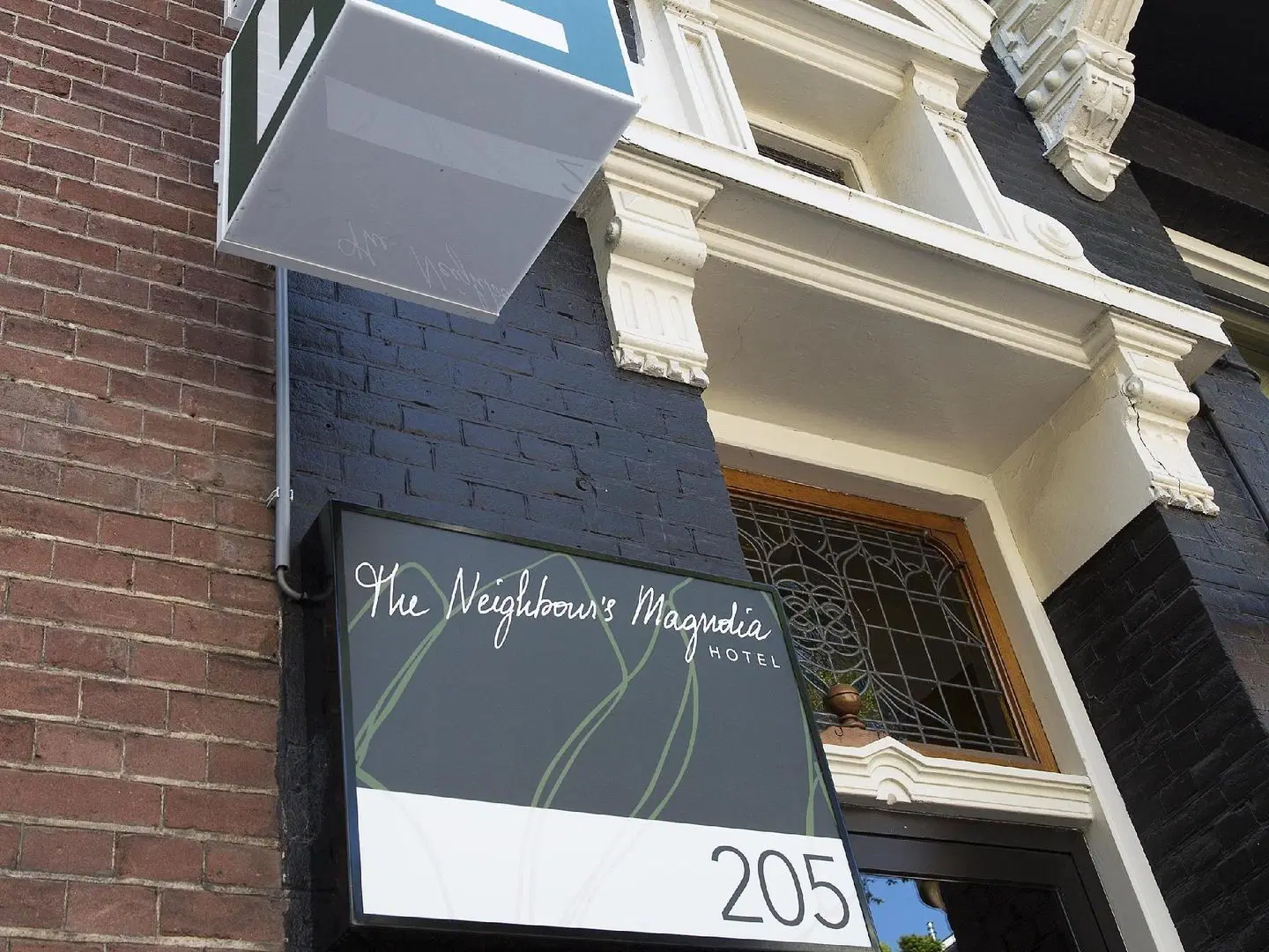 The Neighbours Magnolia EXTERIOR