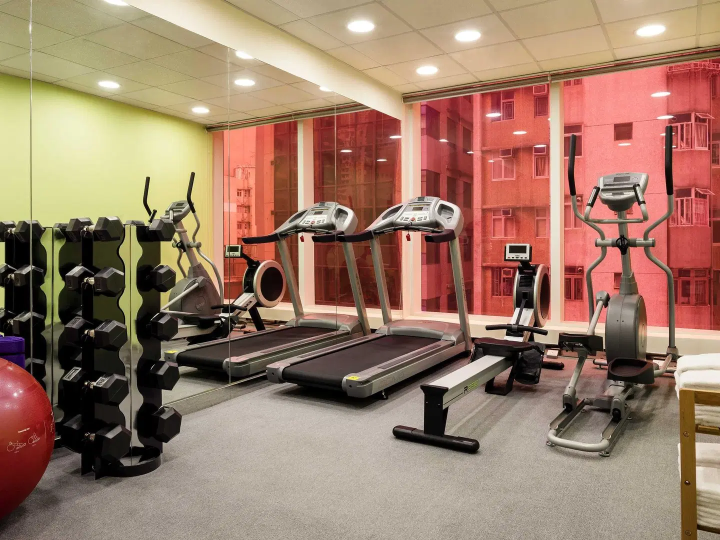 ibis Hong Kong Central & Sheung Wan Hotel SPORTS_AND_LEISURE