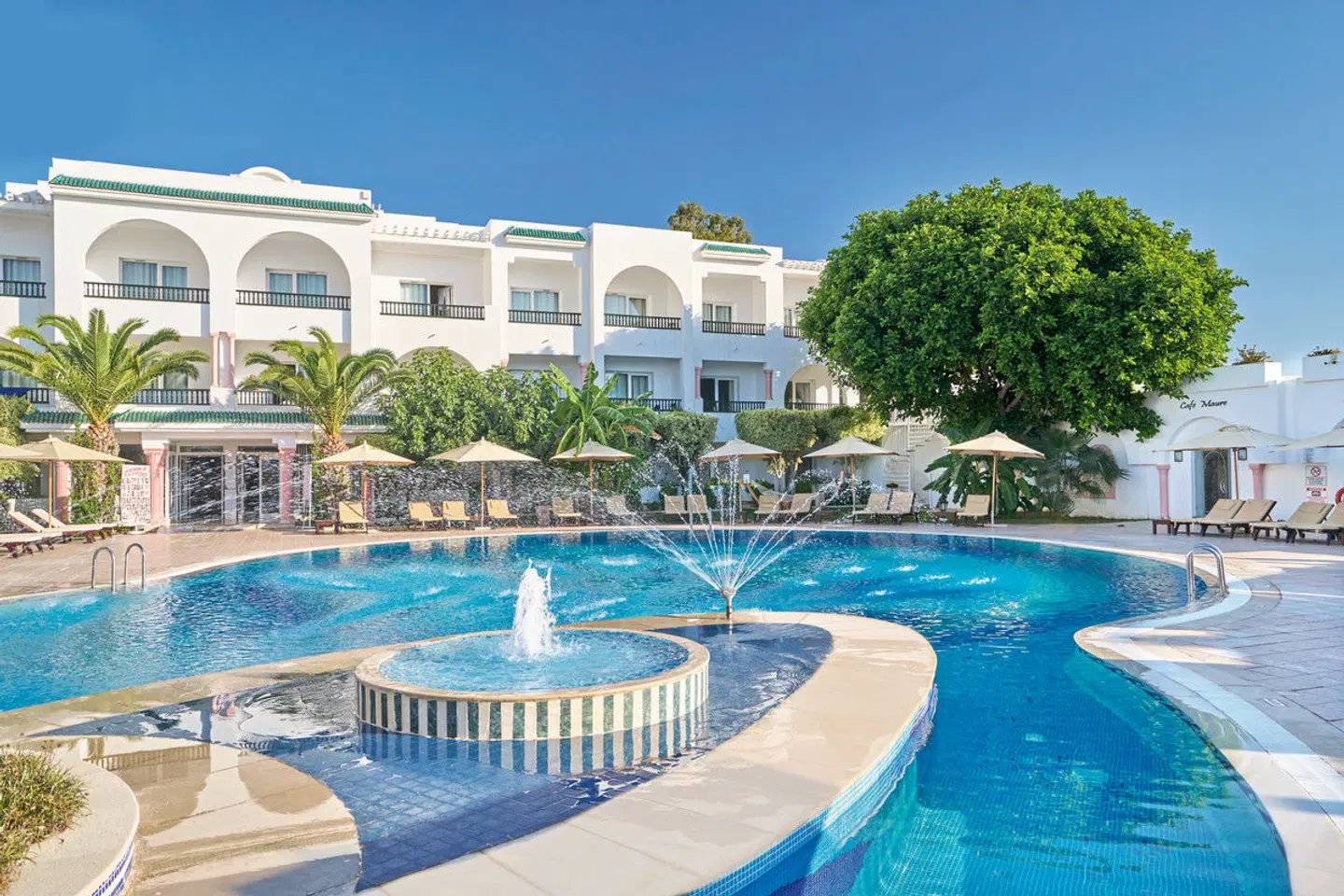 Royal Nozha Beach OUTDOOR_POOL