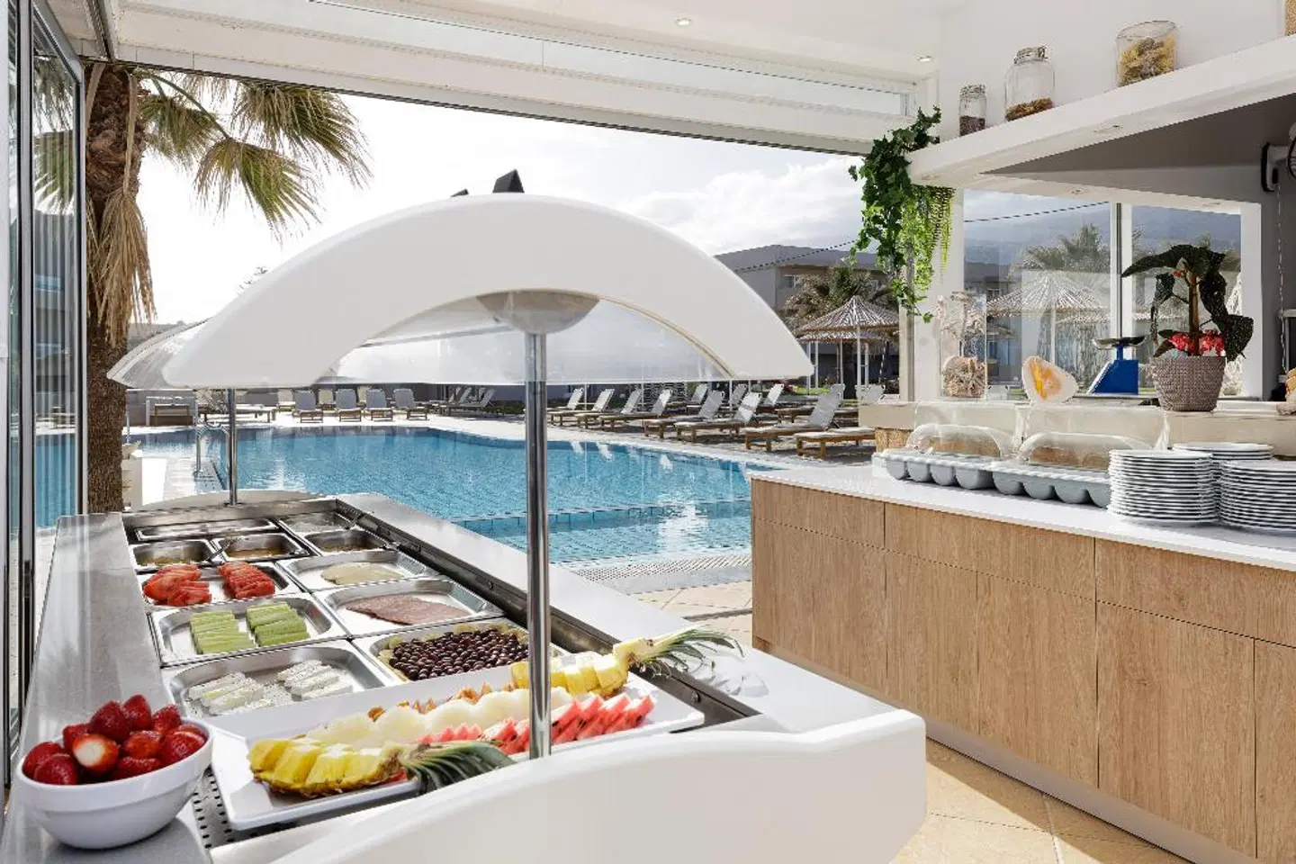 Theo Star Beach Restaurant