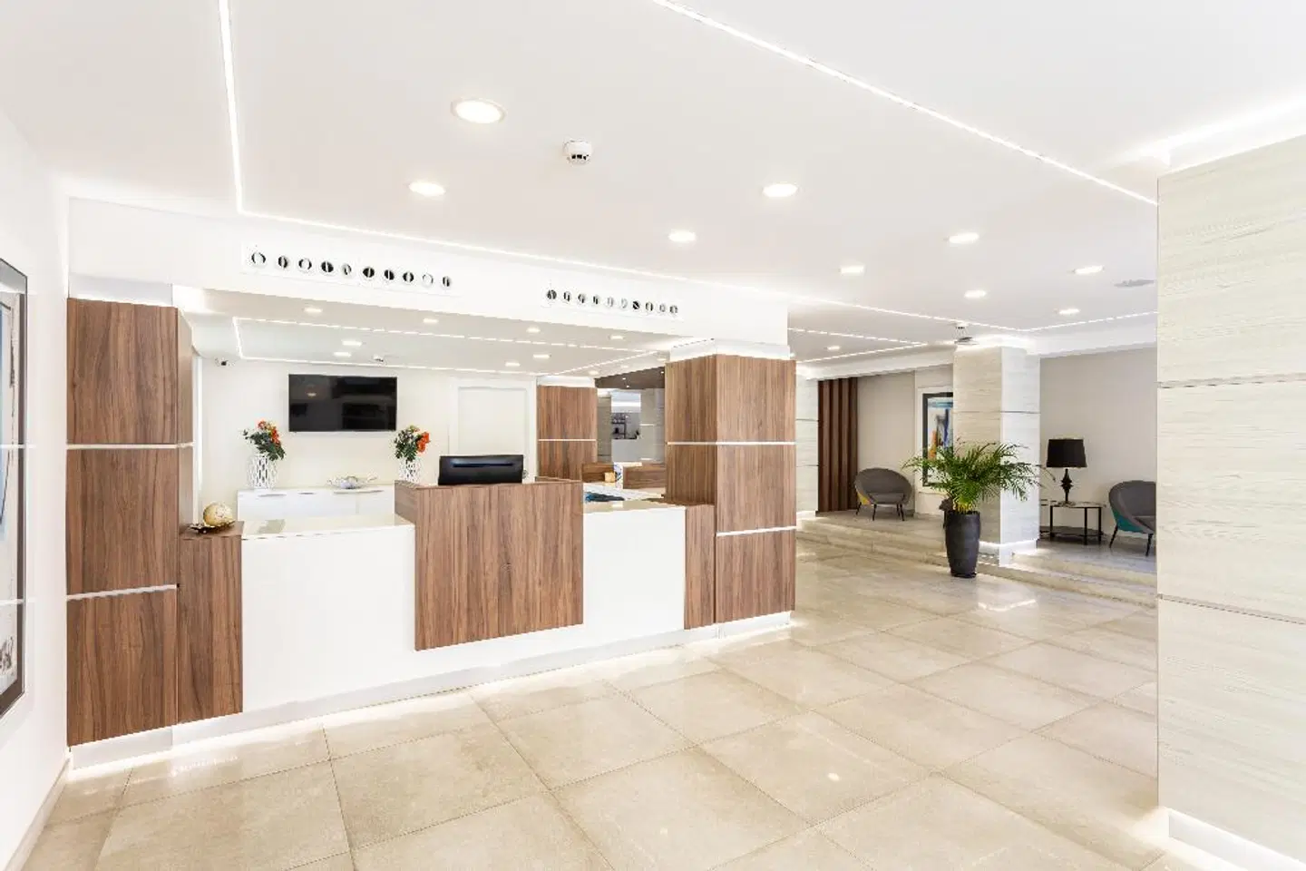 Veramar LOUNGE_LOBBY
