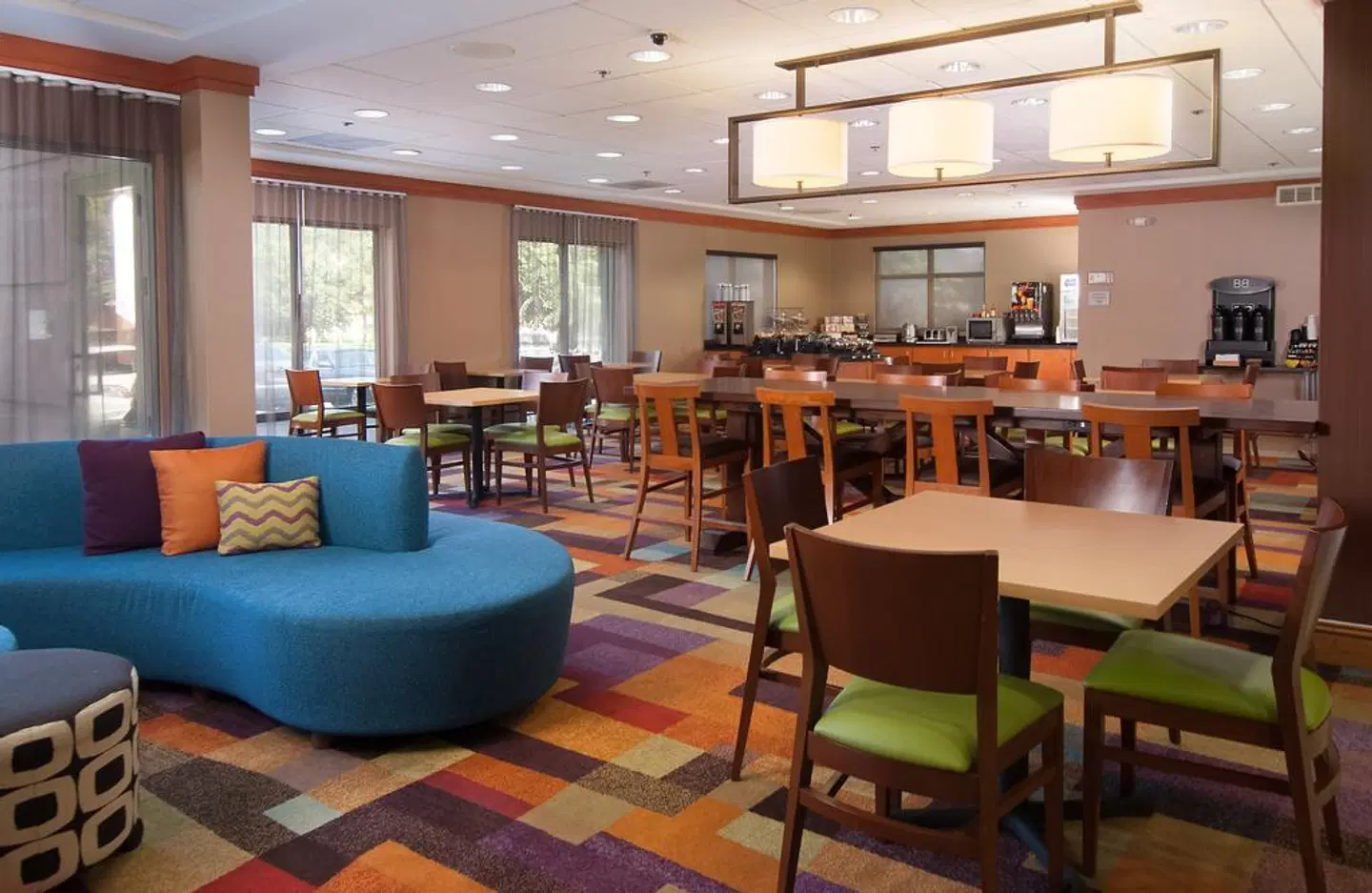 Fairfield Inn & Suites by Marriott Atlanta Airport South/Sullivan Road Bar