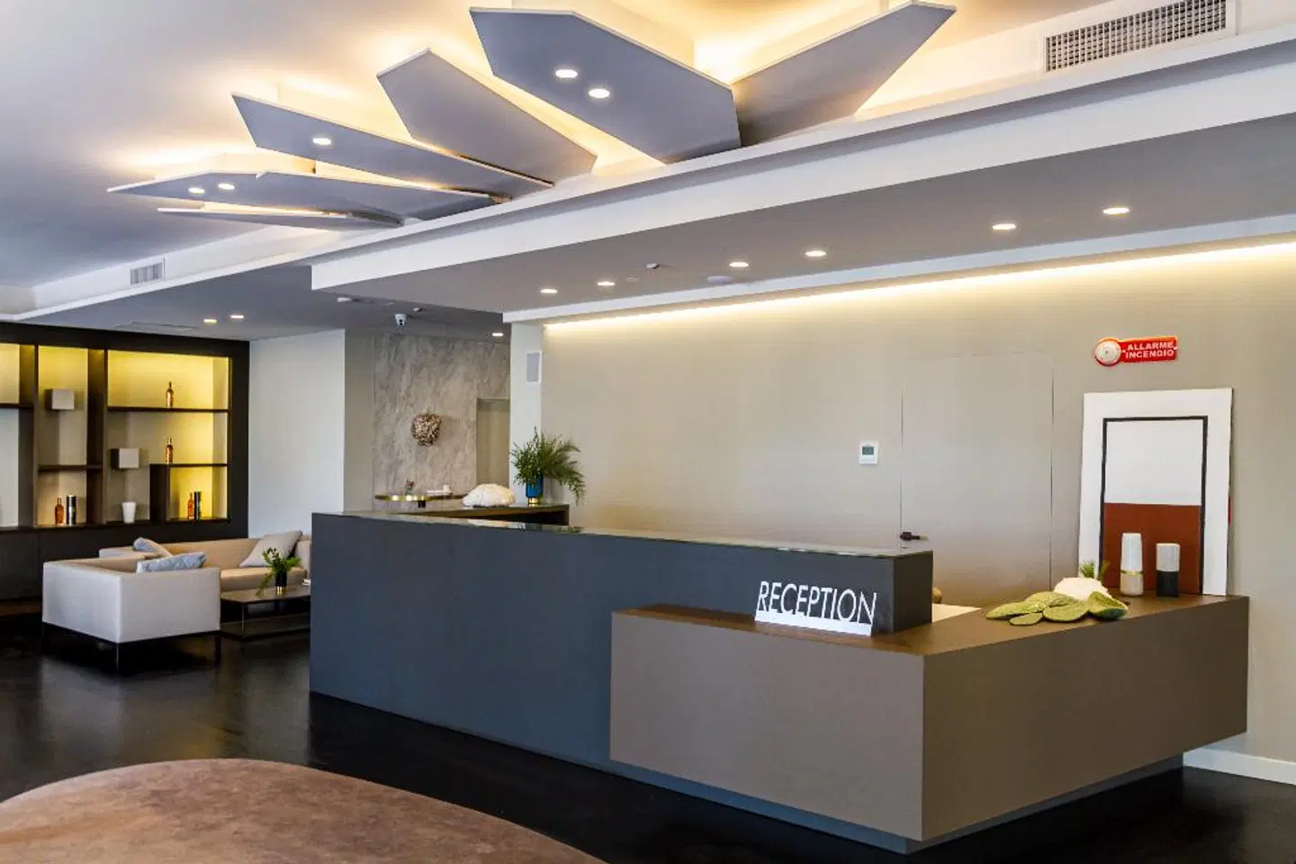 Seawater Hotels & Medical SPA LOUNGE_LOBBY