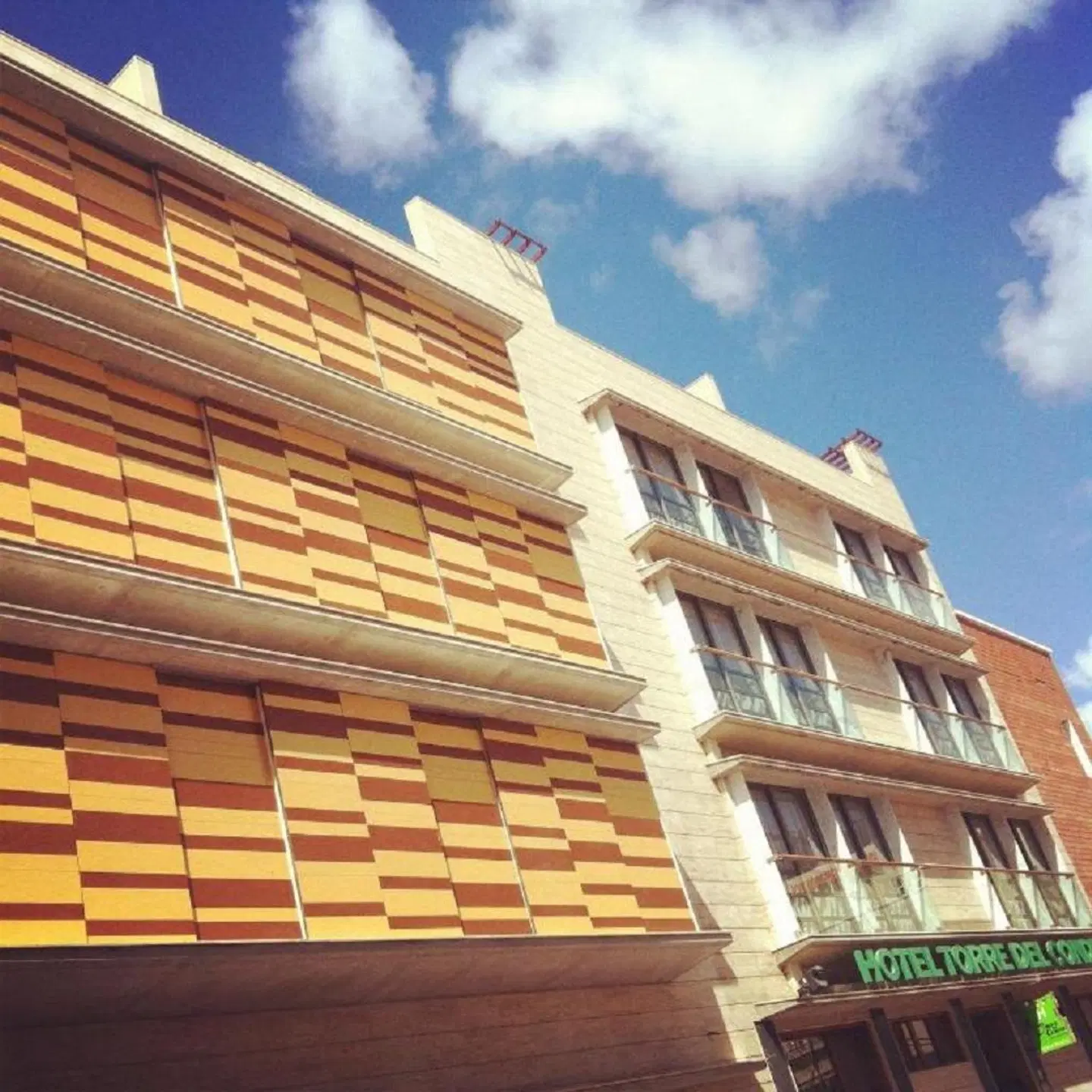 Hotel Torre del Conde EXTERIOR