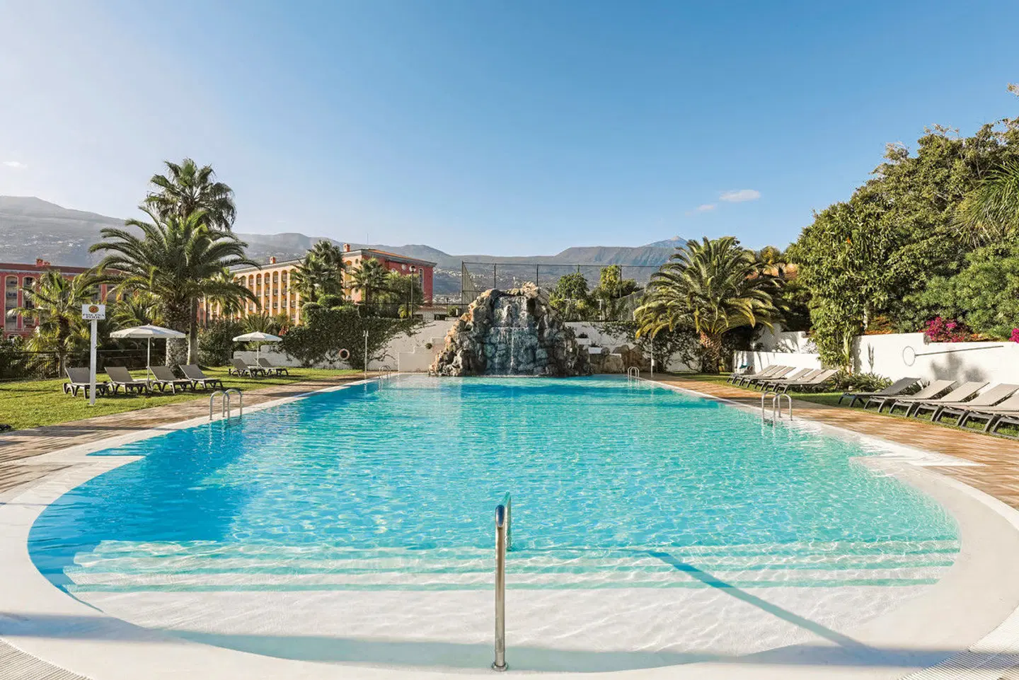 Las Águilas Tenerife Affiliated by Meliá OUTDOOR_POOL