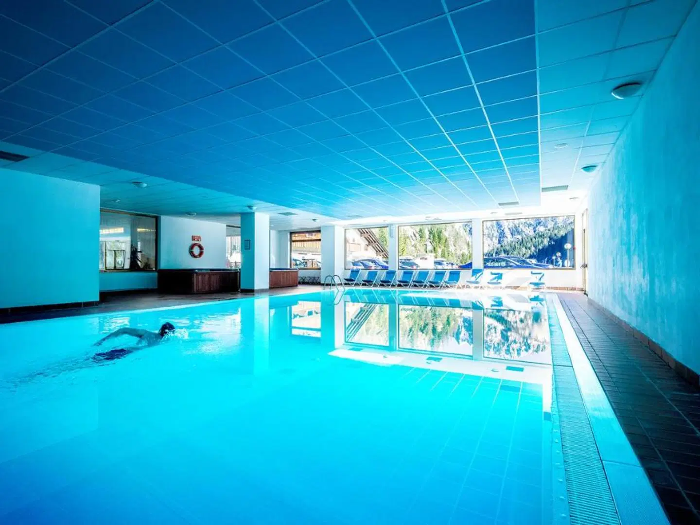 Club Valtur Principe Marmolada Hallenbad