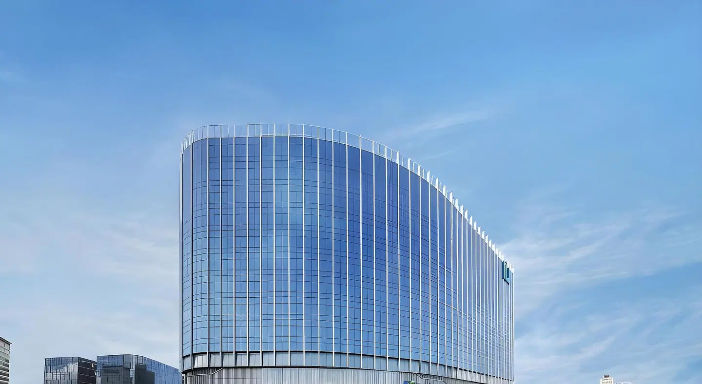 Regala Skycity Hotel EXTERIOR