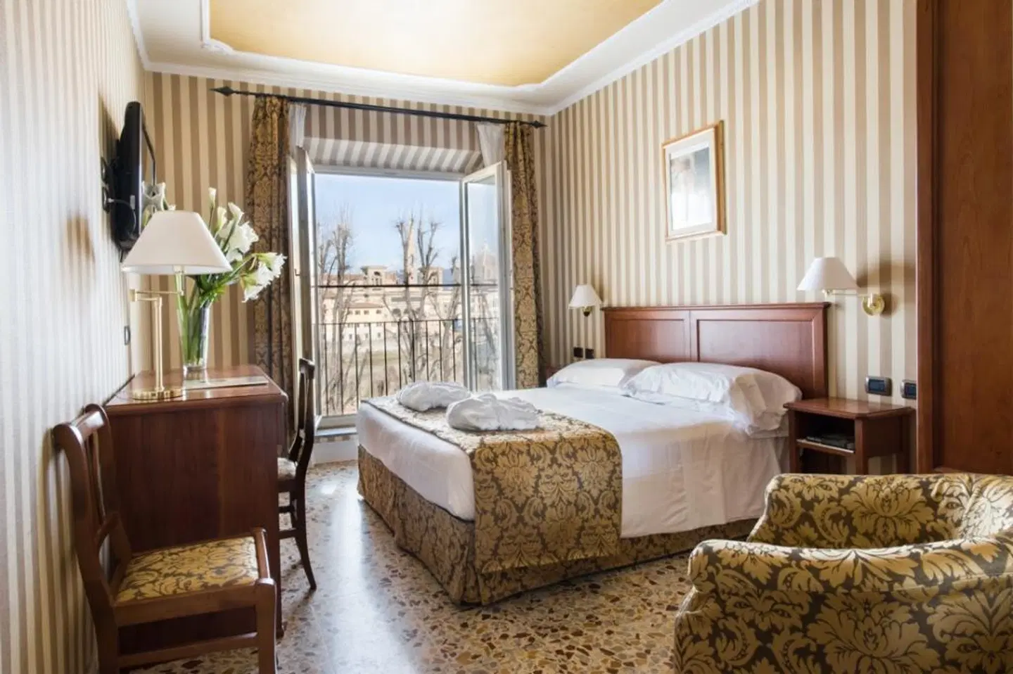 Silla ROOM_EXAMPLE