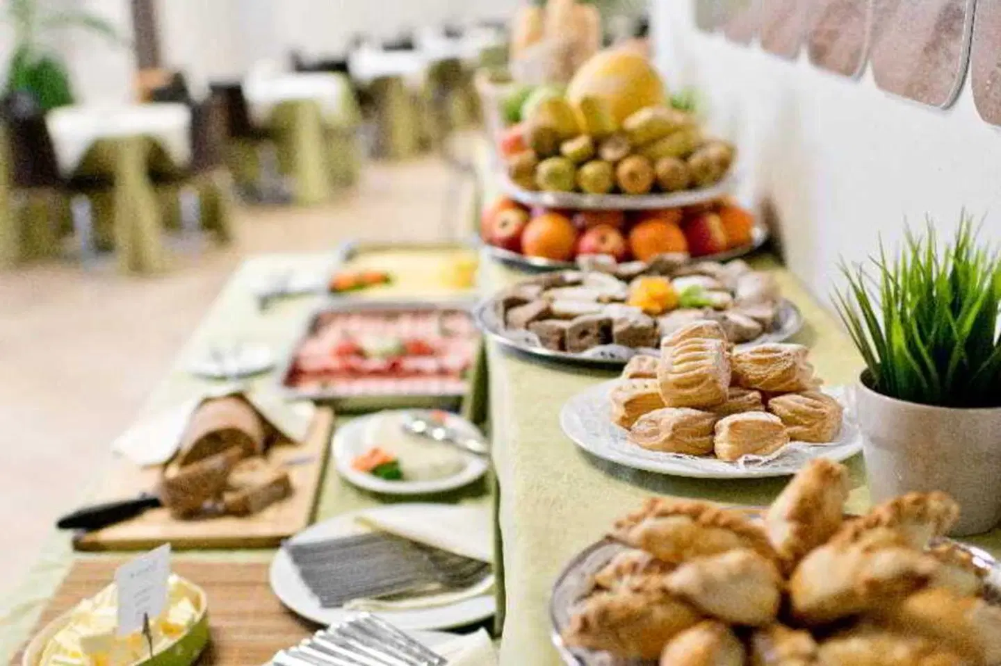 Green Vilnius Hotel Restaurant
