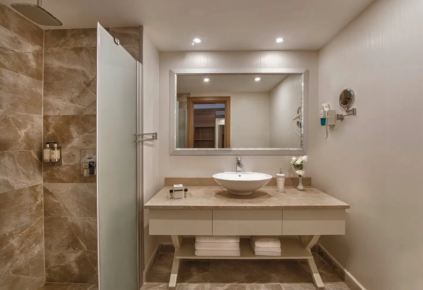 Botanik Platinum Badezimmer