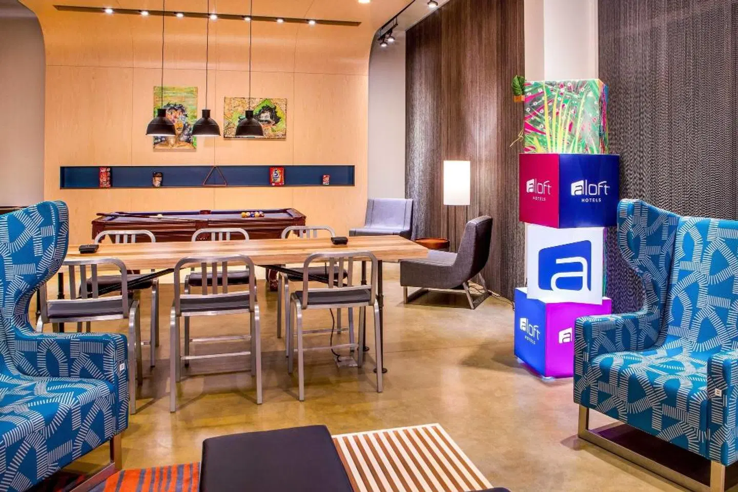 Aloft Alpharetta Bar