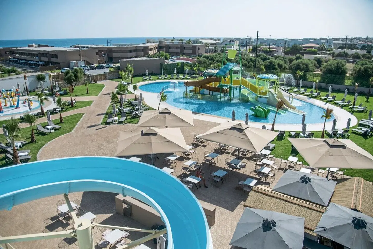 Senseana Sea Side Resort & Spa OUTDOOR_POOL