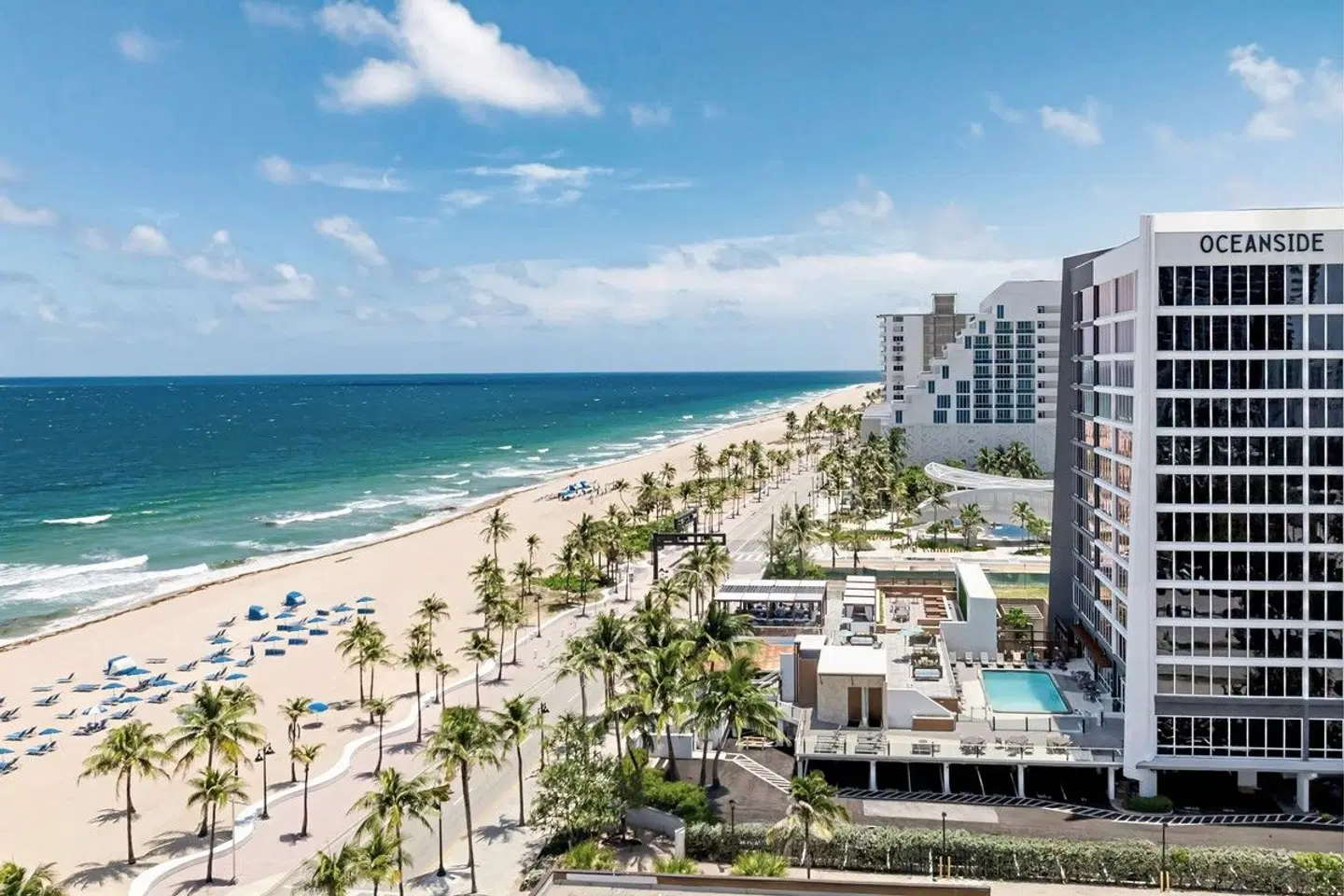 Courtyard Oceanside Fort Lauderdale Beach Strand