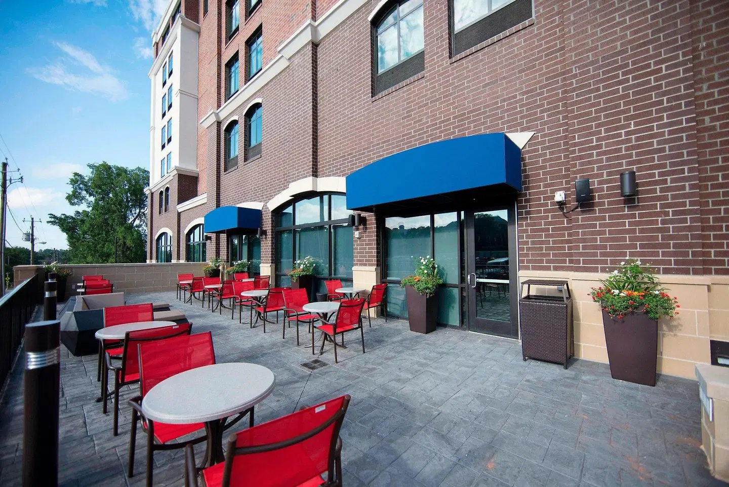 SpringHill Suites by Marriott Athens Downtown/University Area Terrasse