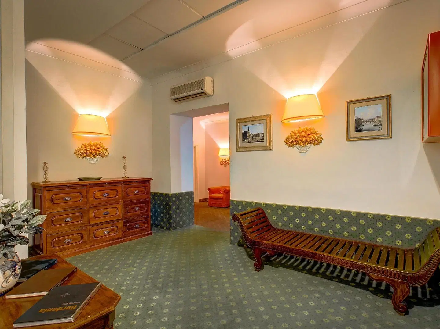 Hotel Argentina ROOM_EXAMPLE