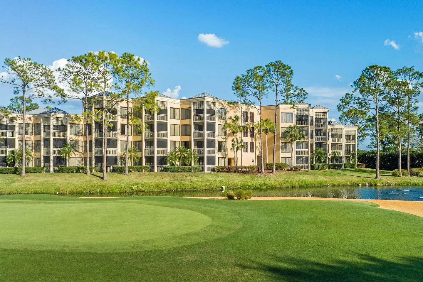 Marriott's Royal Palms EXTERIOR