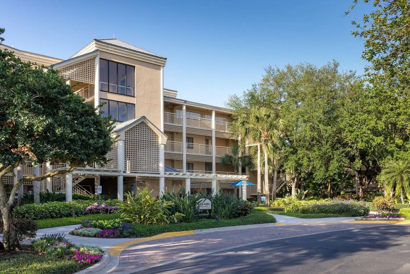 Marriott's Royal Palms EXTERIOR