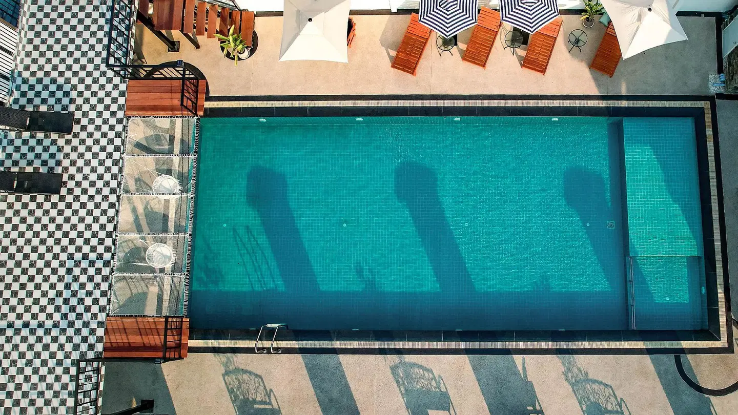 Blue Sky Residence Airport OUTDOOR_POOL