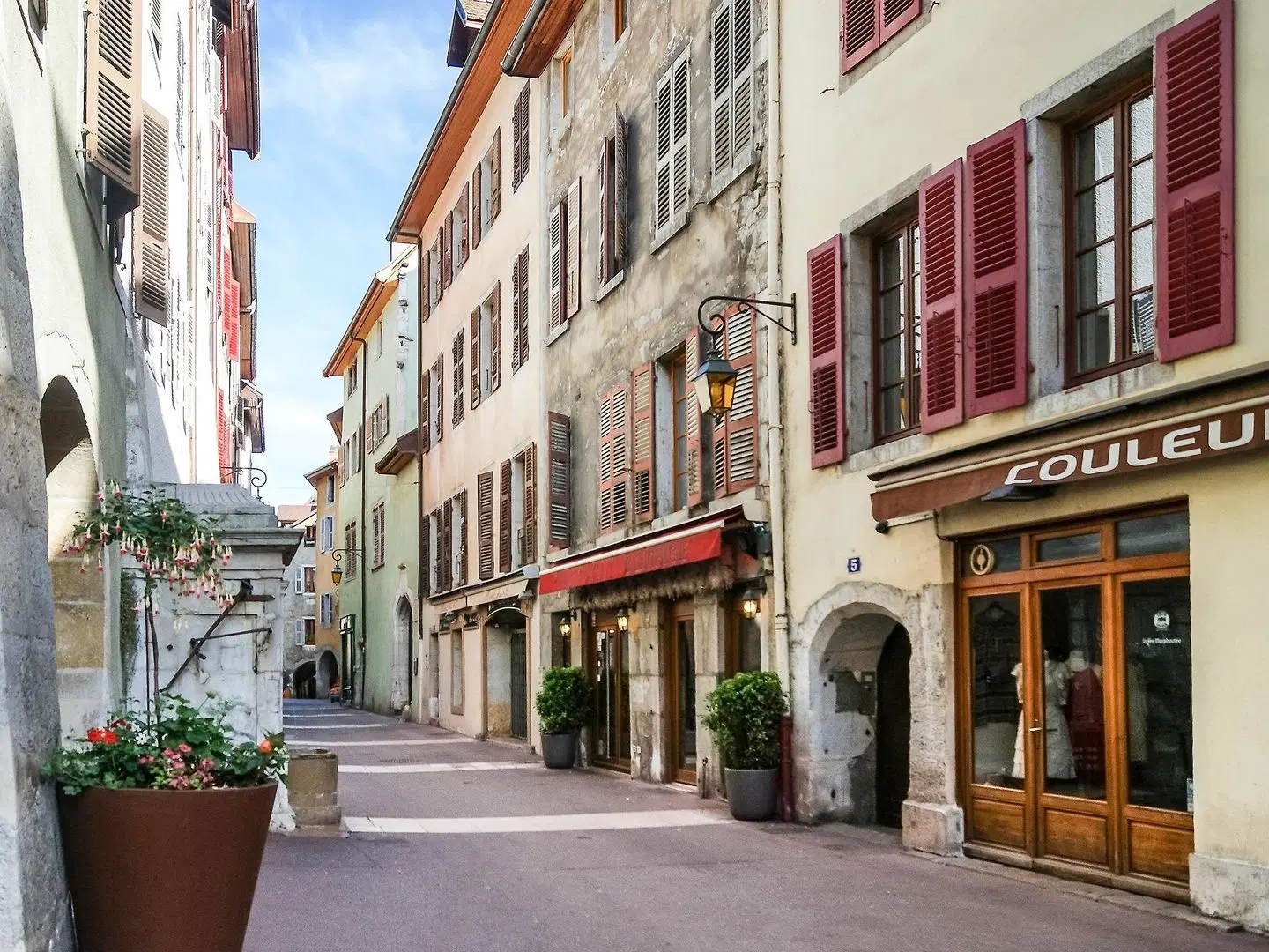Mercure Annecy Centre EXTERIOR