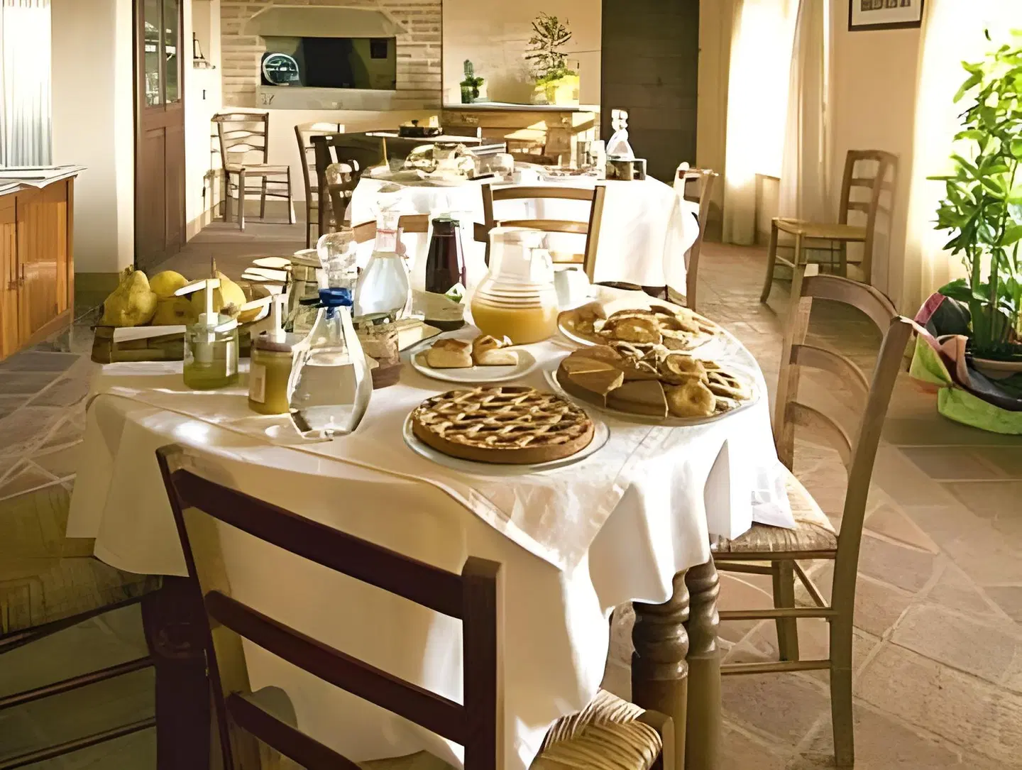 Dimora Storico Romantica Il Sole E La Luna Restaurant