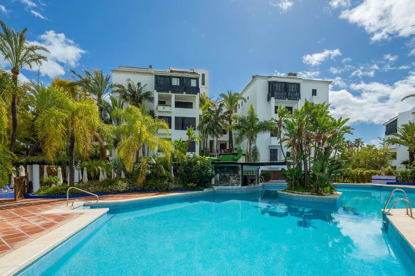 Jardines Las Golondrinas OUTDOOR_POOL