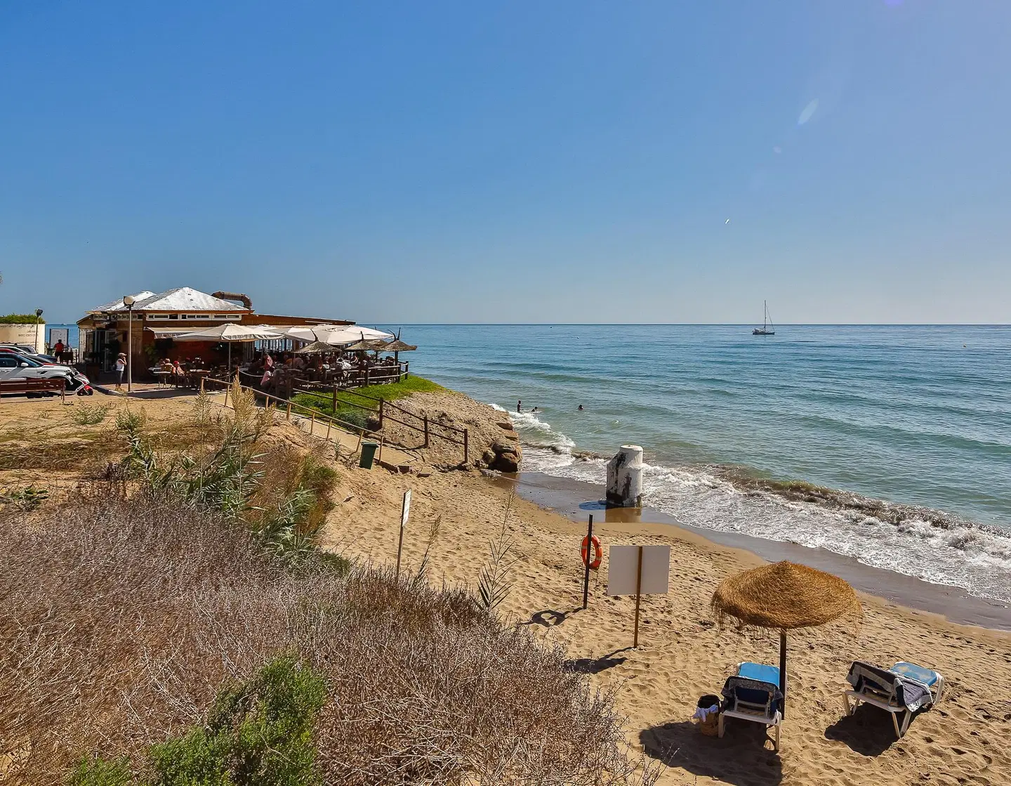 Jardines Las Golondrinas Strand