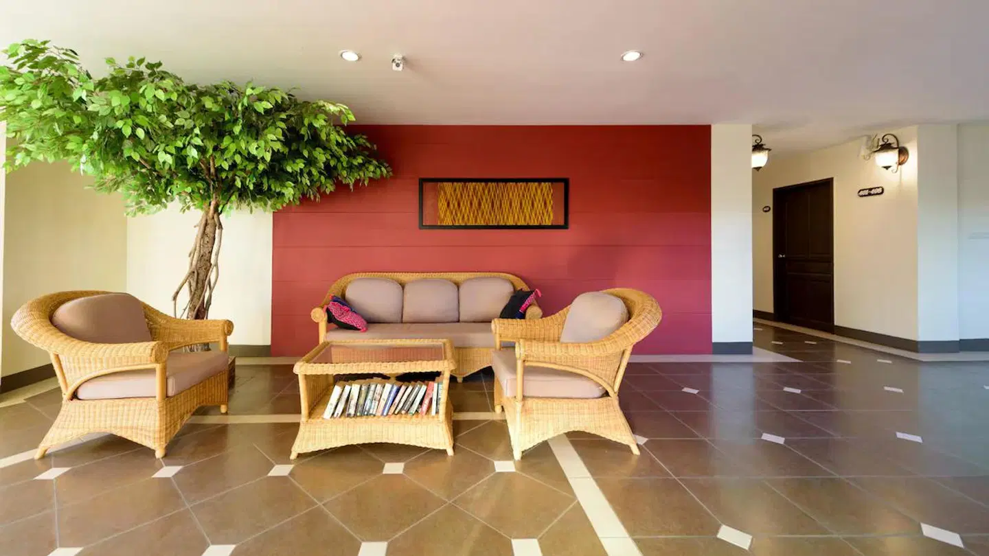 The hideaway LOUNGE_LOBBY