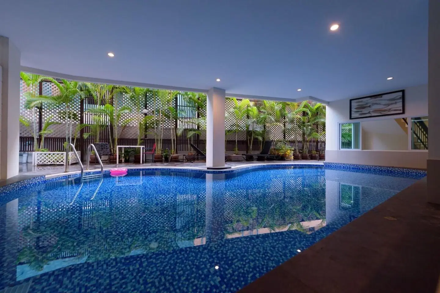 The hideaway Hallenbad