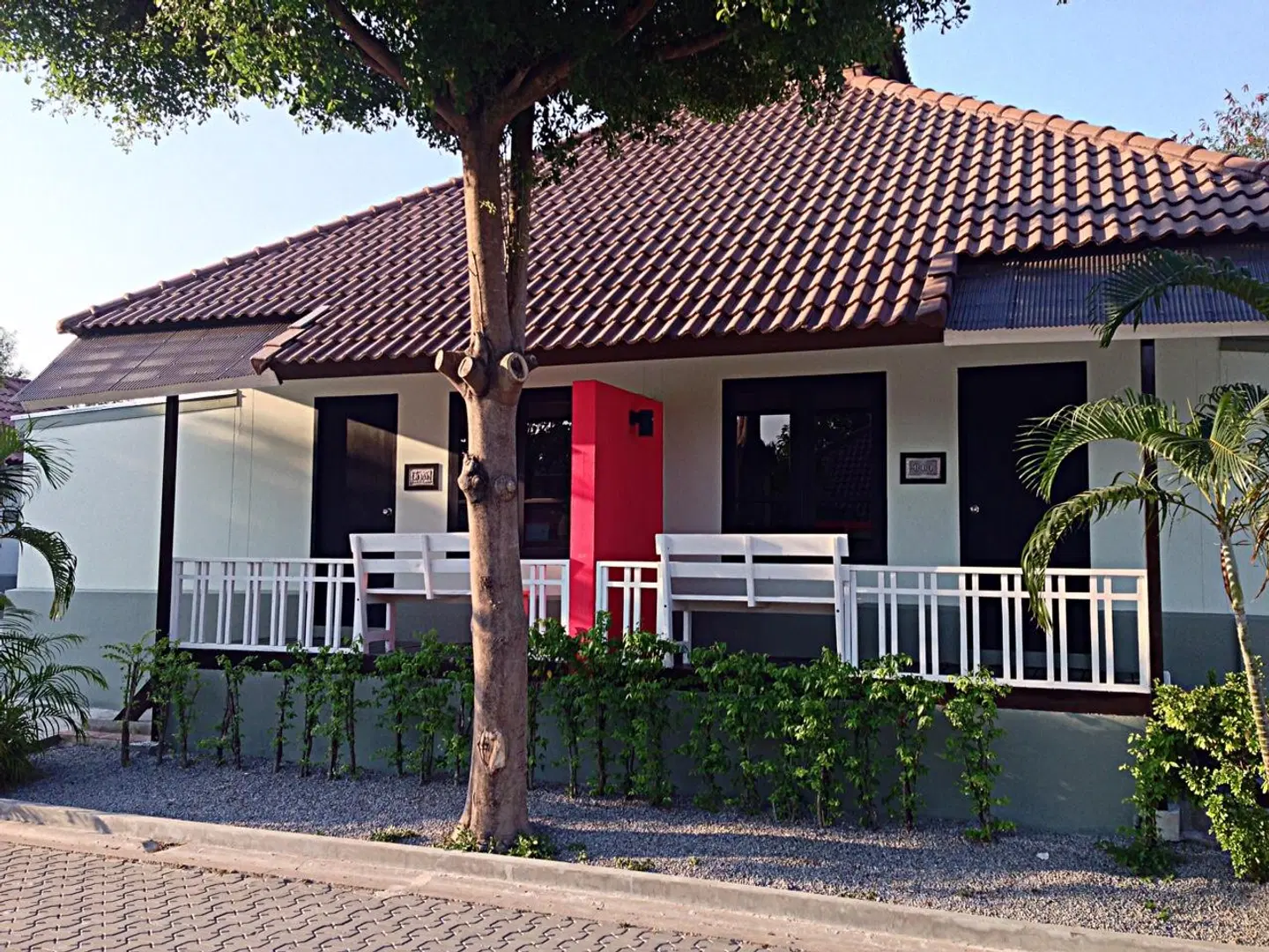Nice Resort Pattaya EXTERIOR
